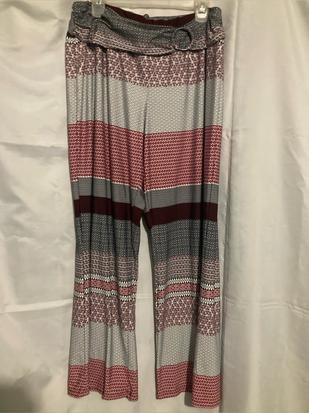 ❤️3/$15 Robert Louis Wide Leg Striped Palazzo Pants in Burgundy & Gray
